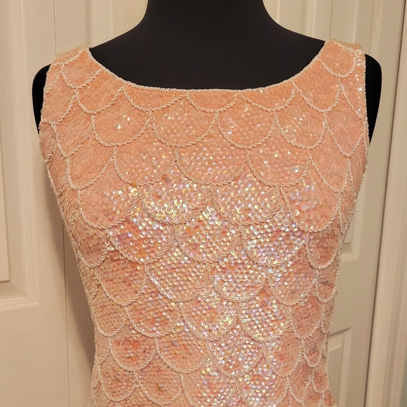 Vintage Tops - Salmon Pink Arodesent Sequence Top